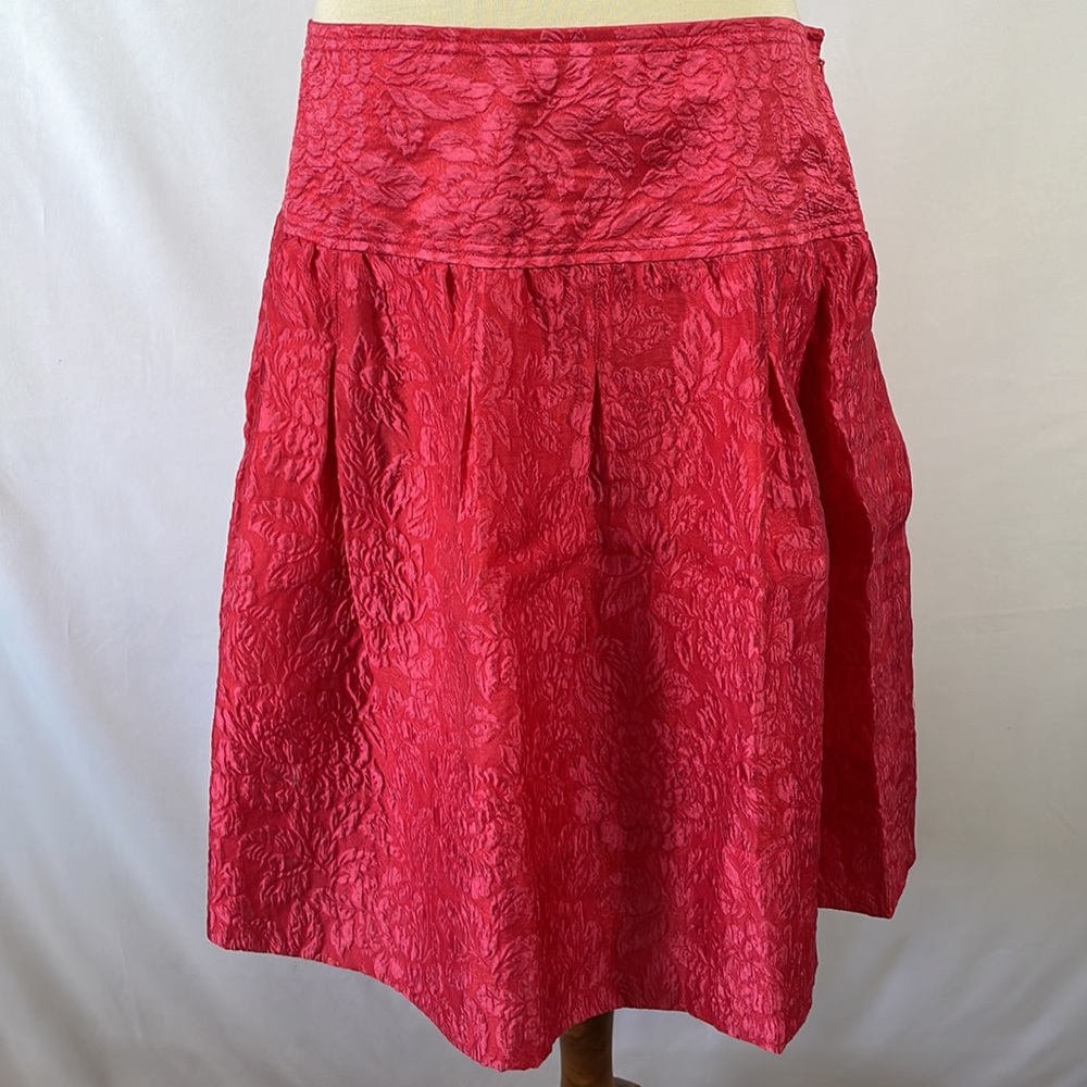 BCBGMaxAzria Red and Pink Textured Floral Silk Blend Full Skirt - Size 8